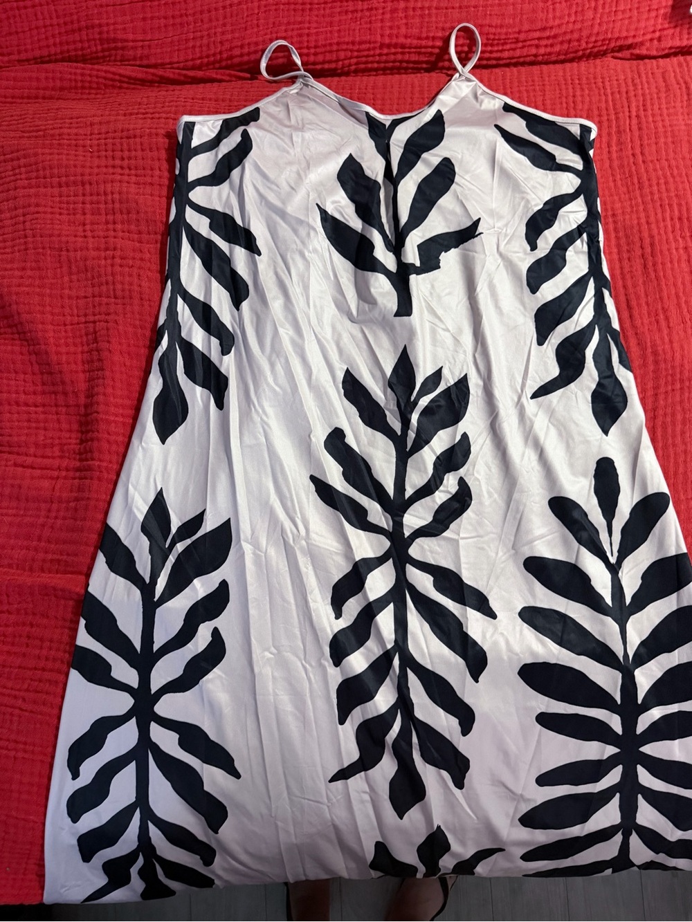 Women’s Black & White Leaf Print Summer Dress
